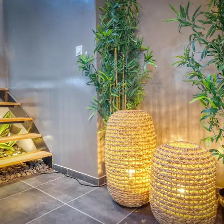 50 Nuances D'amour - Jacuzzi / Massage / Cinema *